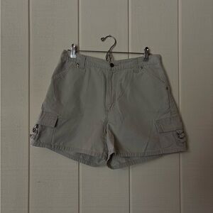 Vintage Rived by Lee Women’s Mid-Rise White Cargo Pocket Shorts 100% Cotton